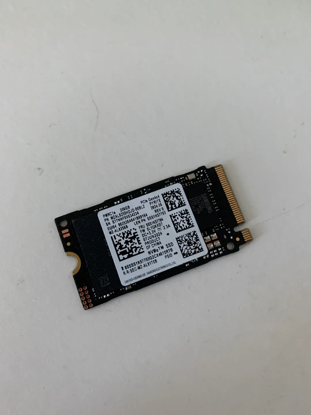 Samsung 256GB NVMe SSD 2242 Gen 4
