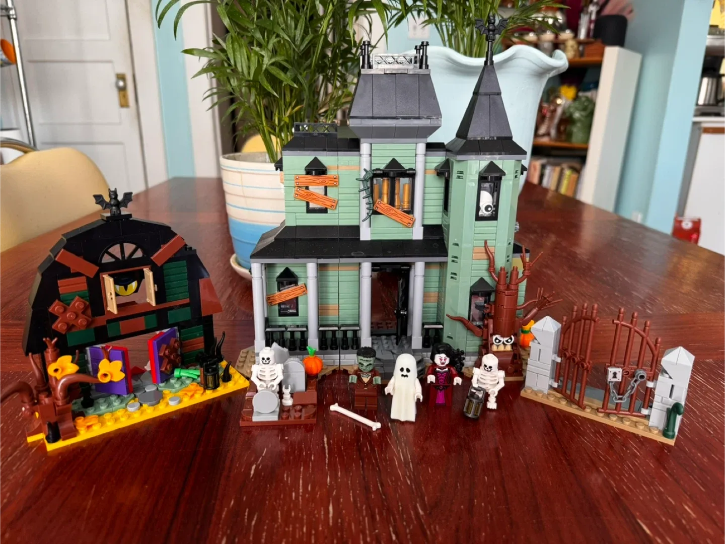 Lego Haunted House 10273