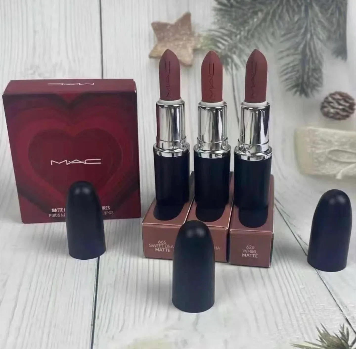 MAC Lipstick Lot - Assorted Shades image indicator(10)