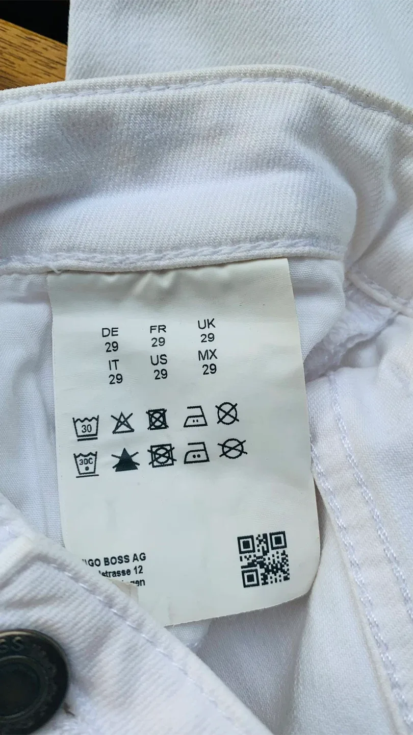 Hugo Boss Easy J60 Mid Rise White Jeans image indicator(6)