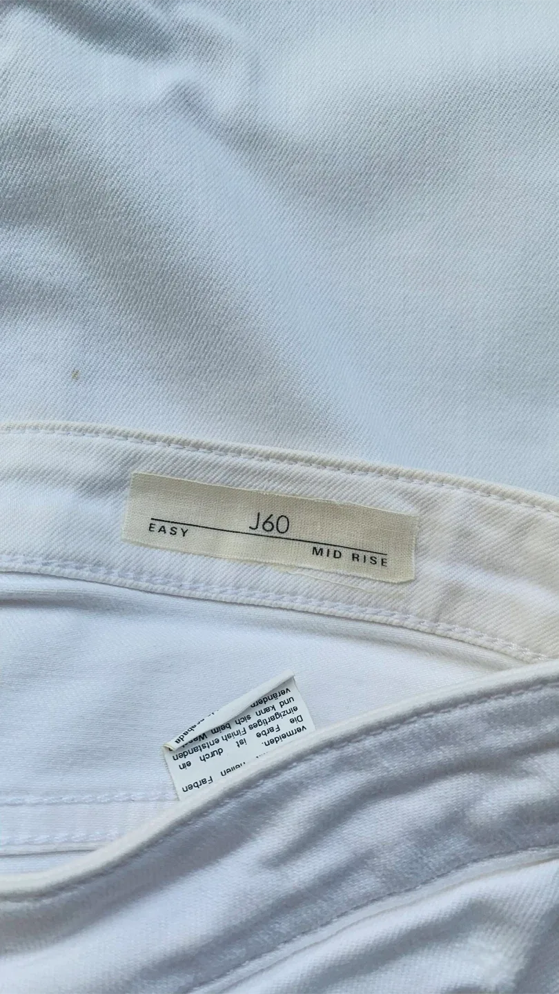 Hugo Boss Easy J60 Mid Rise White Jeans image indicator(5)