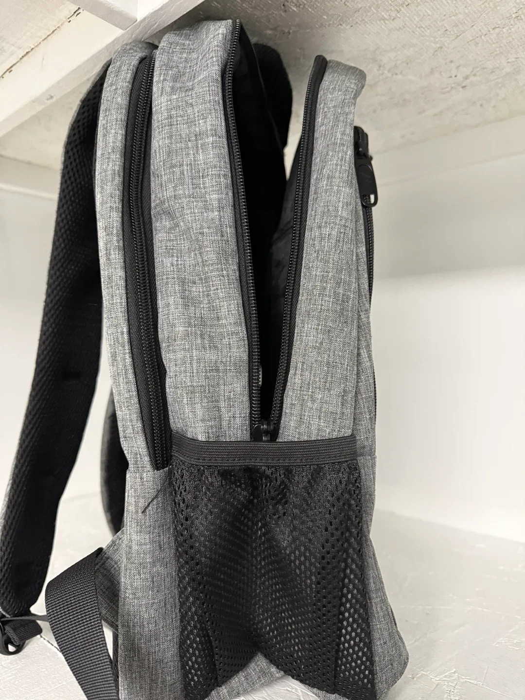 Matein Grey Backpack image indicator(2)