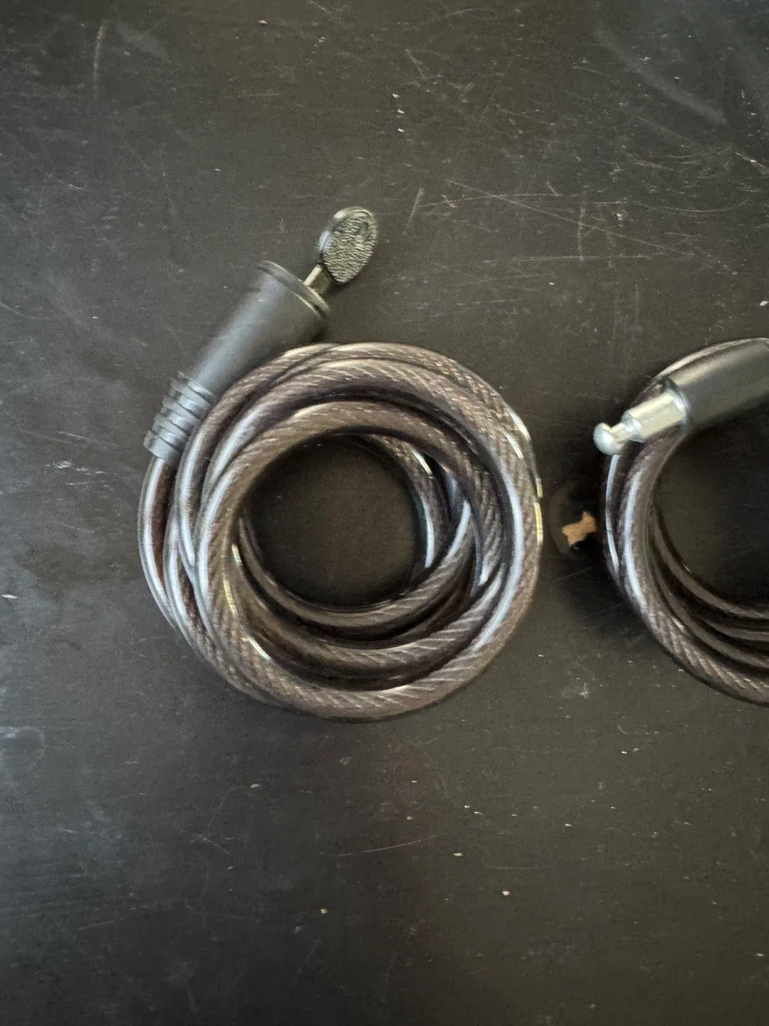 Two Cable Bike Locks with Keys image indicator(3)