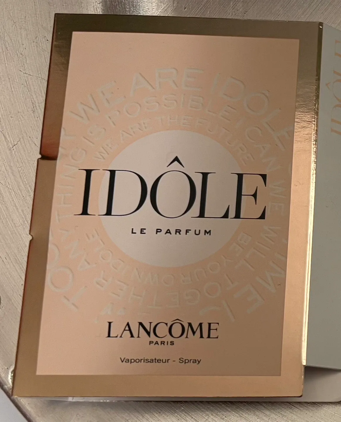 ✨✨Lancôme Beauty Set - L'Absolu Rouge, Idôle Lash, Génifique image indicator(7)