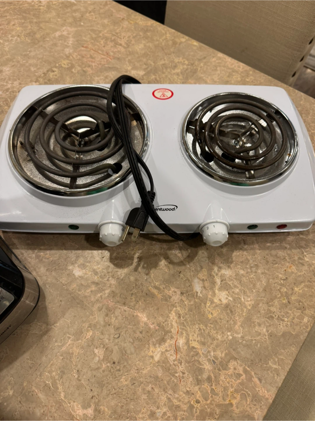 – Air Fryer + Blender + Double Hot Plate (3-in-1 Deal!) - photo 2