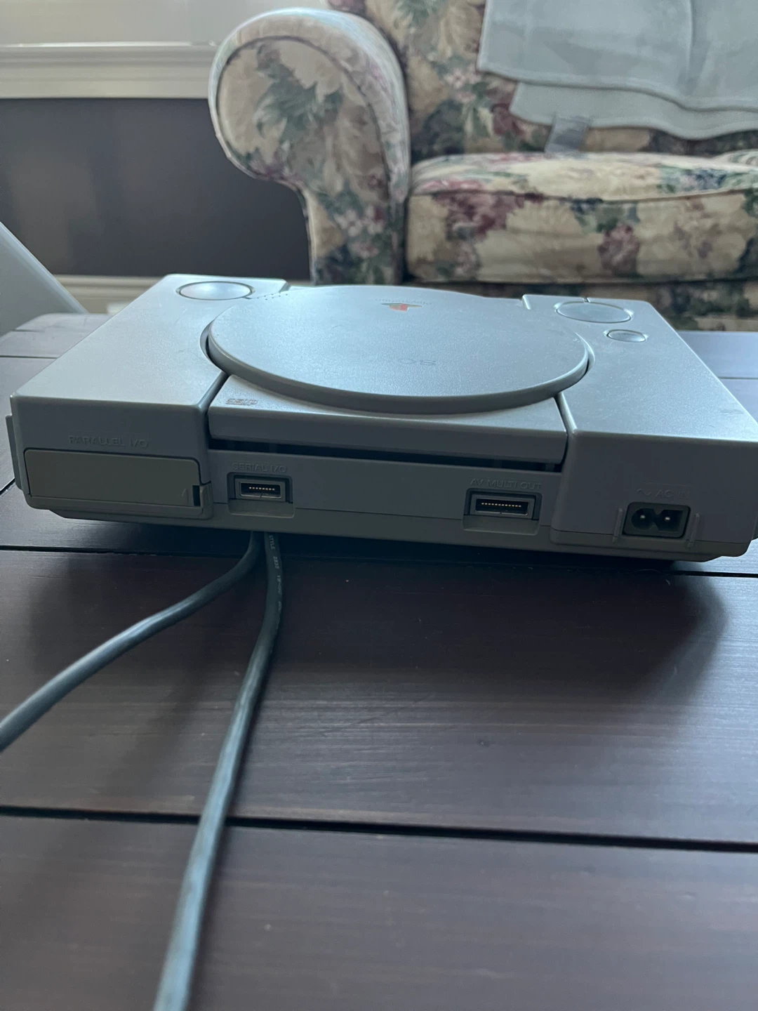 Sony PlayStation Console SCPH-7501 - photo 4
