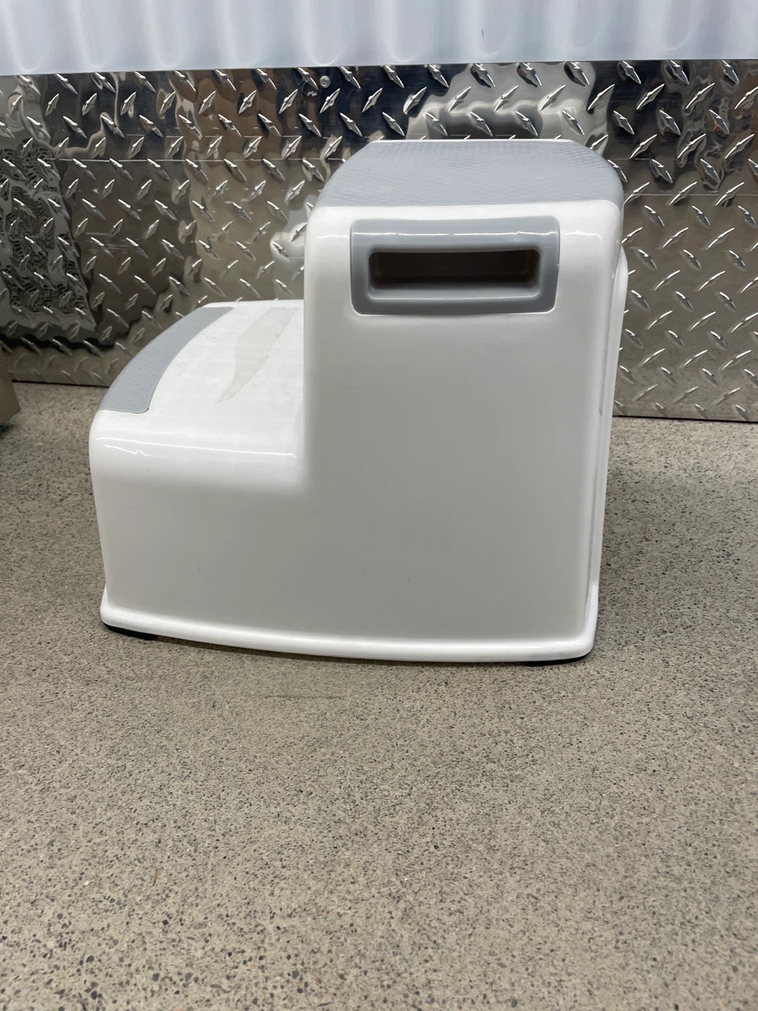 White & Grey Step Stool - photo 2