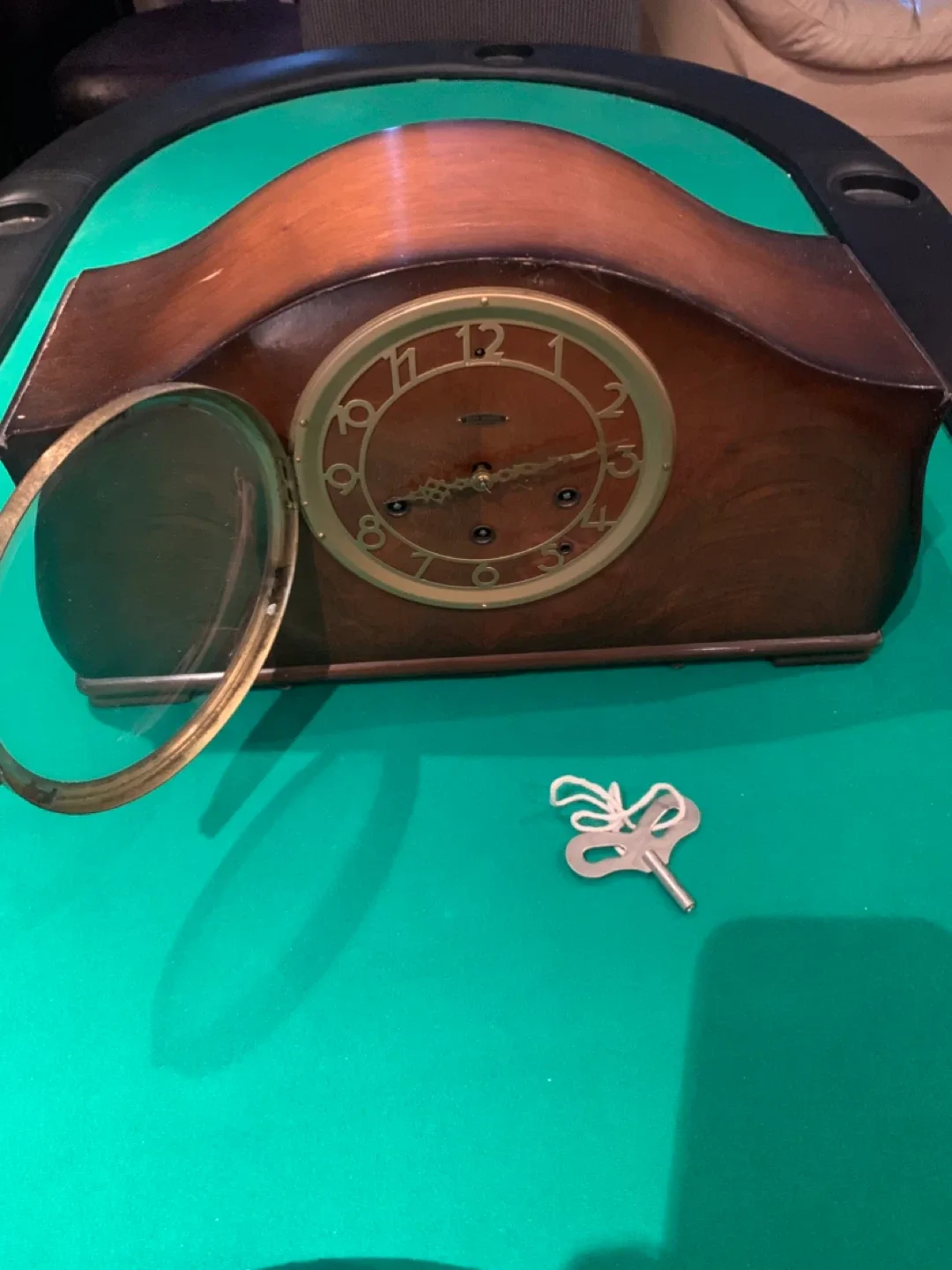 Seth Thomas Portsmouth Mantle Clock image indicator(4)