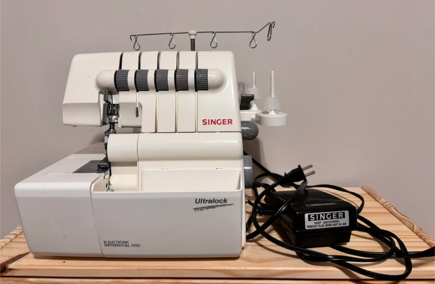 Singer Ultralock 14u555