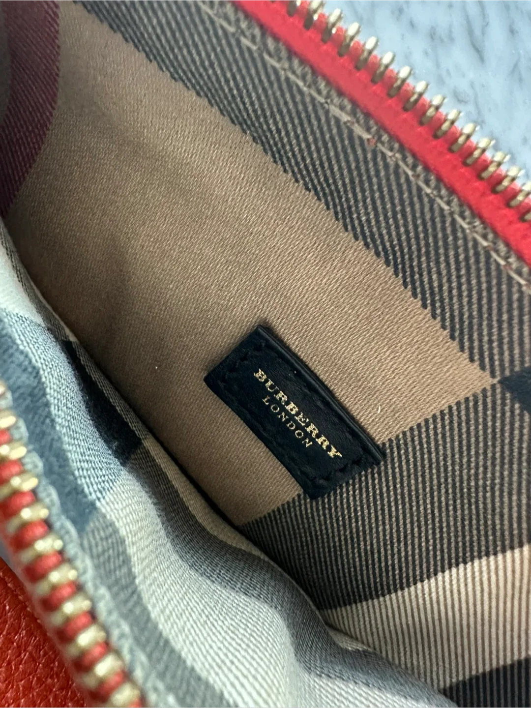 Burberry London Orange Leather Shoulder Bag image indicator(5)