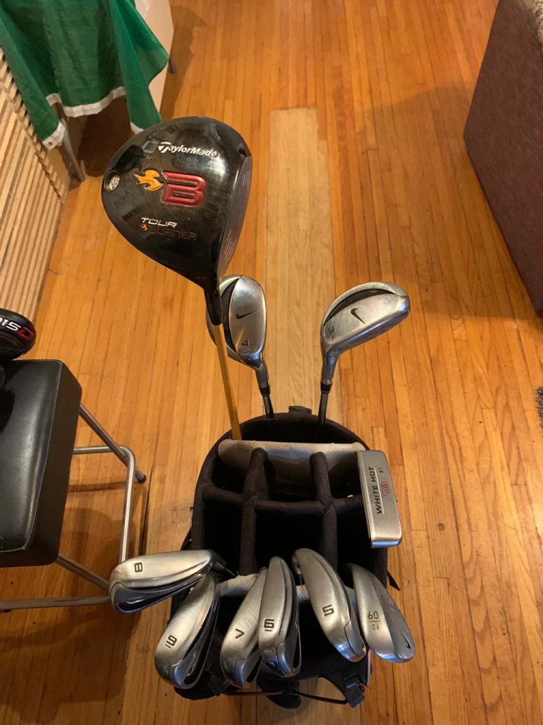 Golf Club Set - TaylorMade, Nike, White Hot image indicator(3)