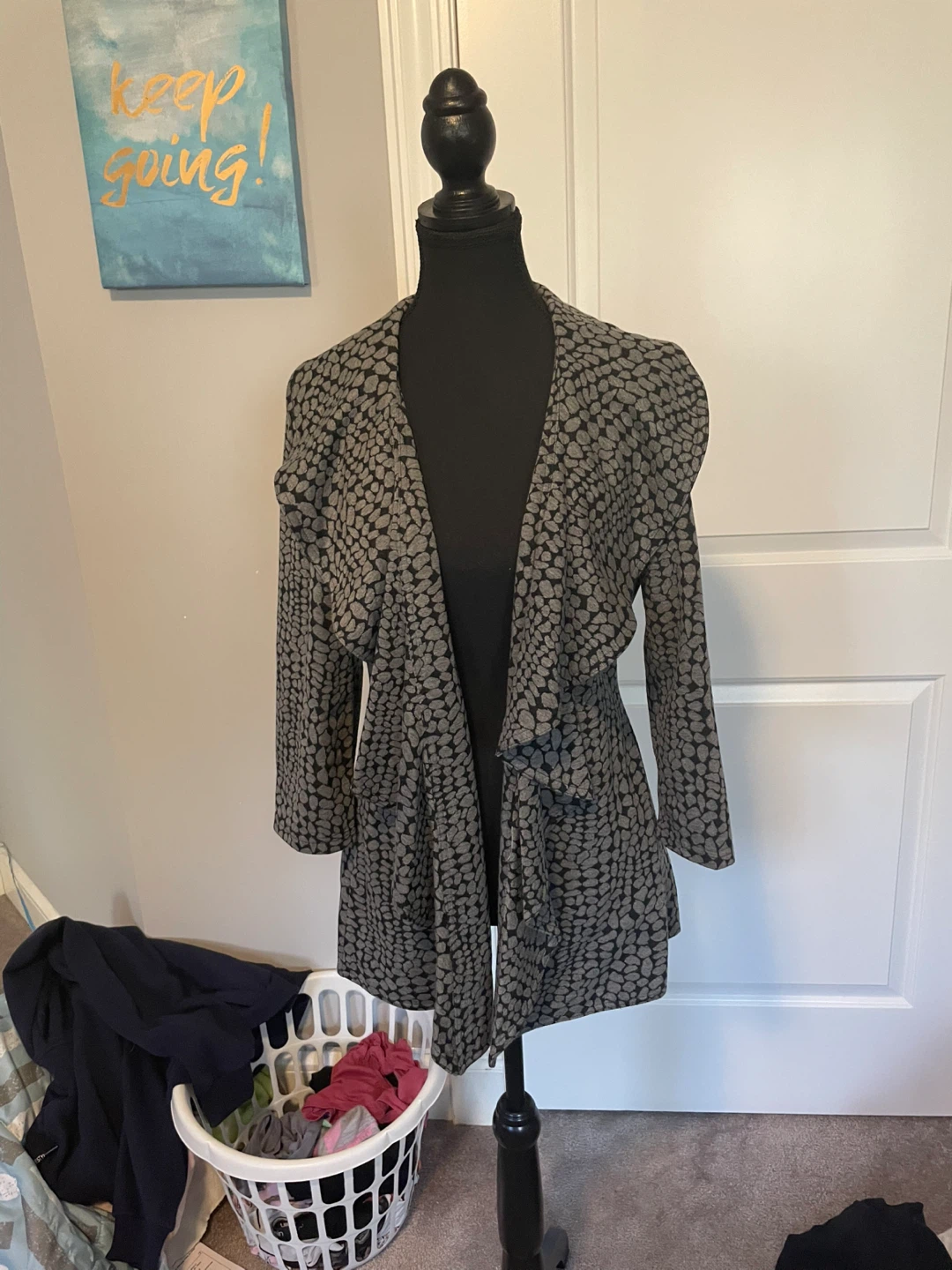 Calvin Klein Grey Patterned Cardigan - Size 2 - photo 3