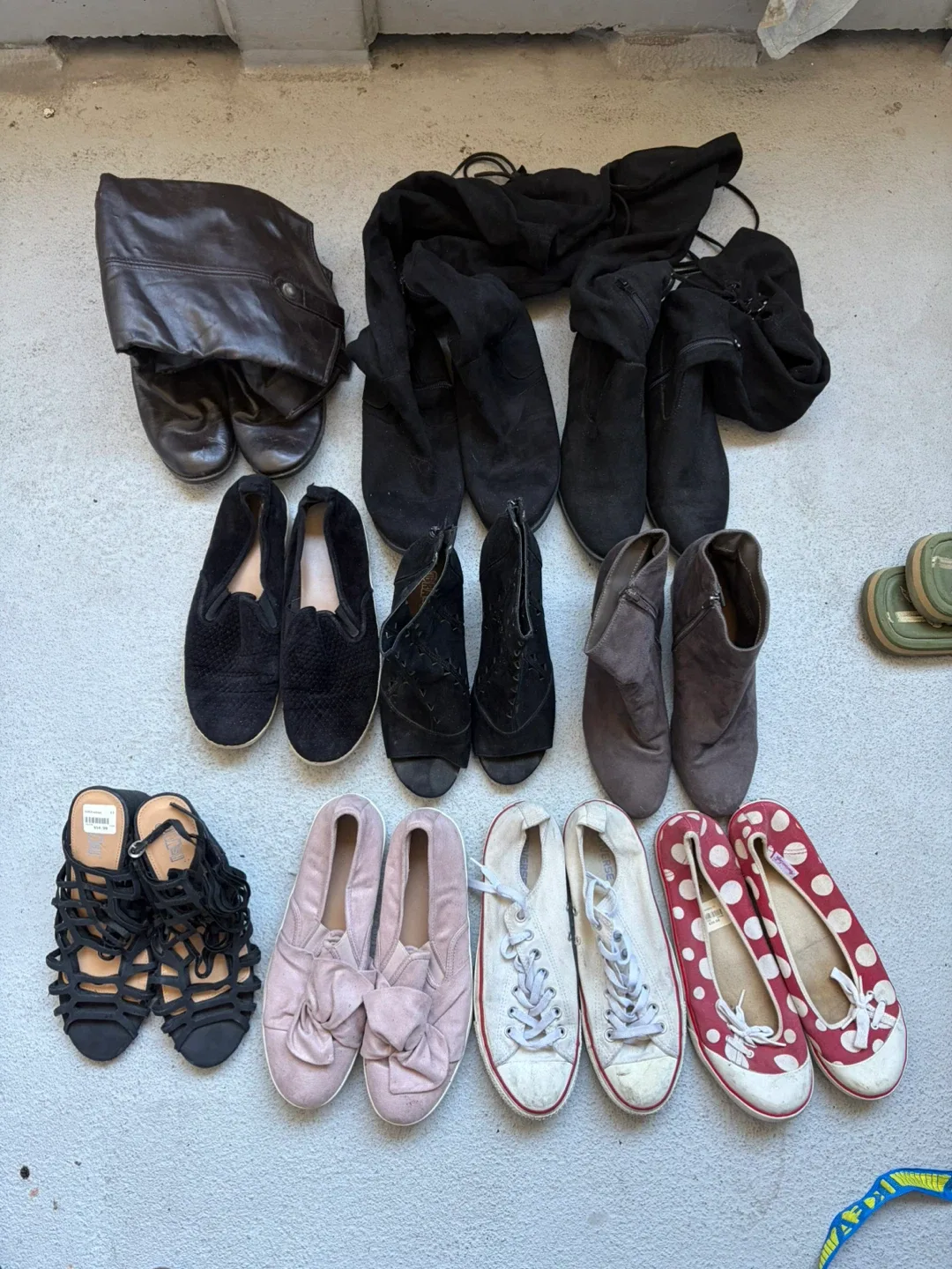 Winter boots call spring image indicator(9)