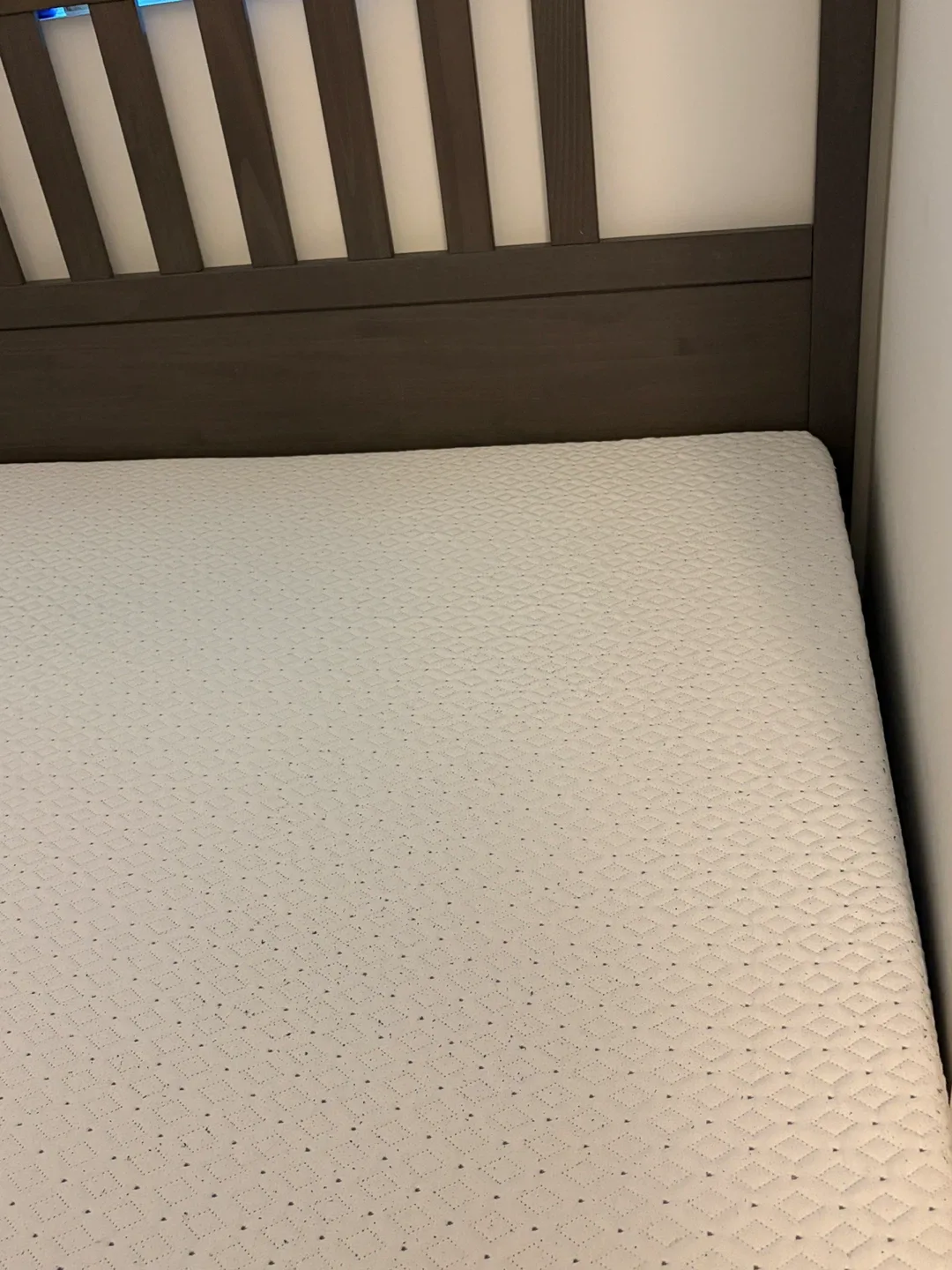 SALE!!!ENDY FULL SIZE MATTRESS ( RUSH) + IKEA HEMNES BED image indicator(2)