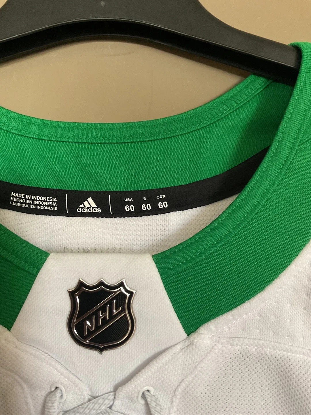 Adidas Auston Matthews Leafs Jersey - Size 60 image indicator(3)