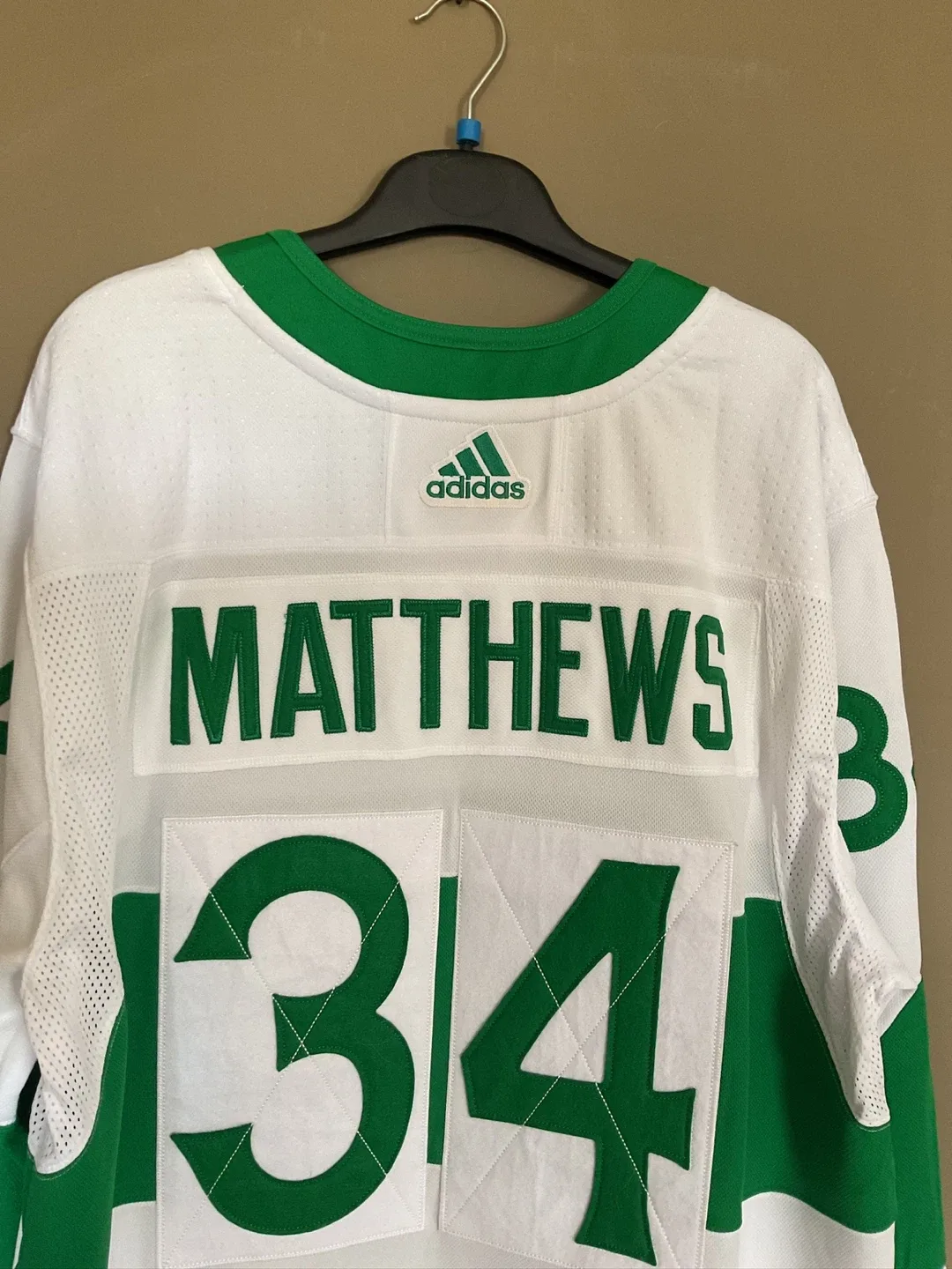 Adidas Auston Matthews Leafs Jersey - Size 60 image indicator(6)