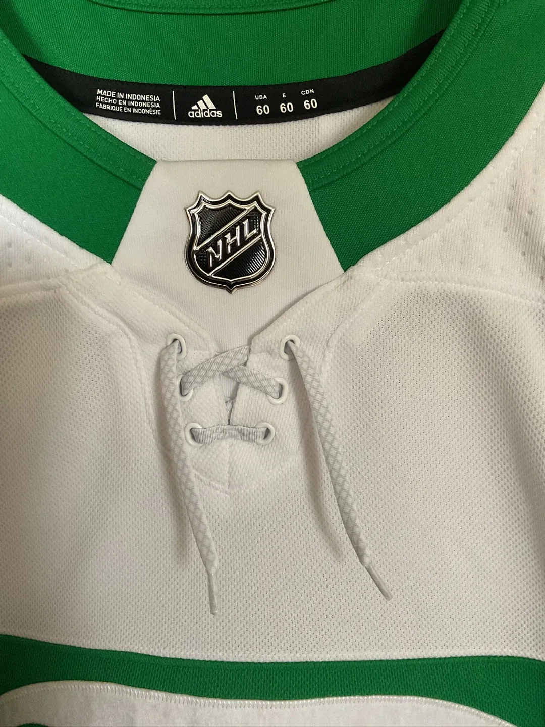 Adidas Auston Matthews Leafs Jersey - Size 60 image indicator(2)