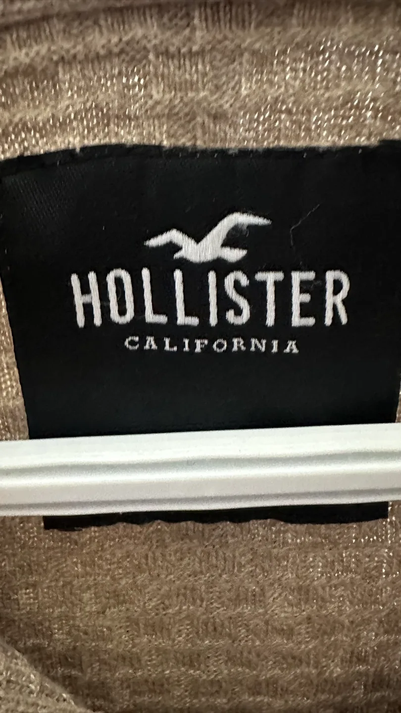 Hollister Men’s Knit Polo Sweater - Size Small image indicator(3)