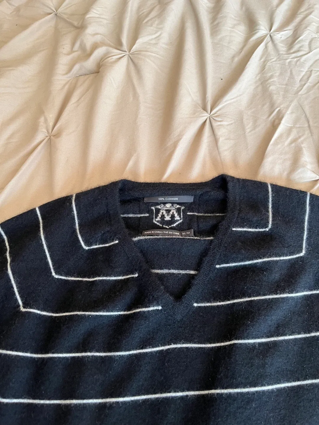 M Made in Italy Cashmere Sweater - M image indicator(2)