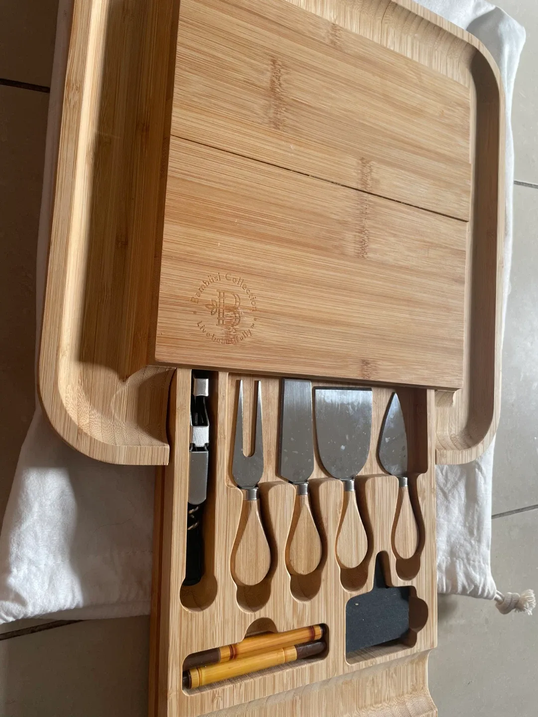 Bambusi Collection Cheese Board Set thumbnail