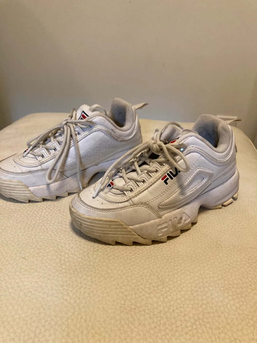 Fila Disruptor White Sneakers - US 4 image indicator(2)