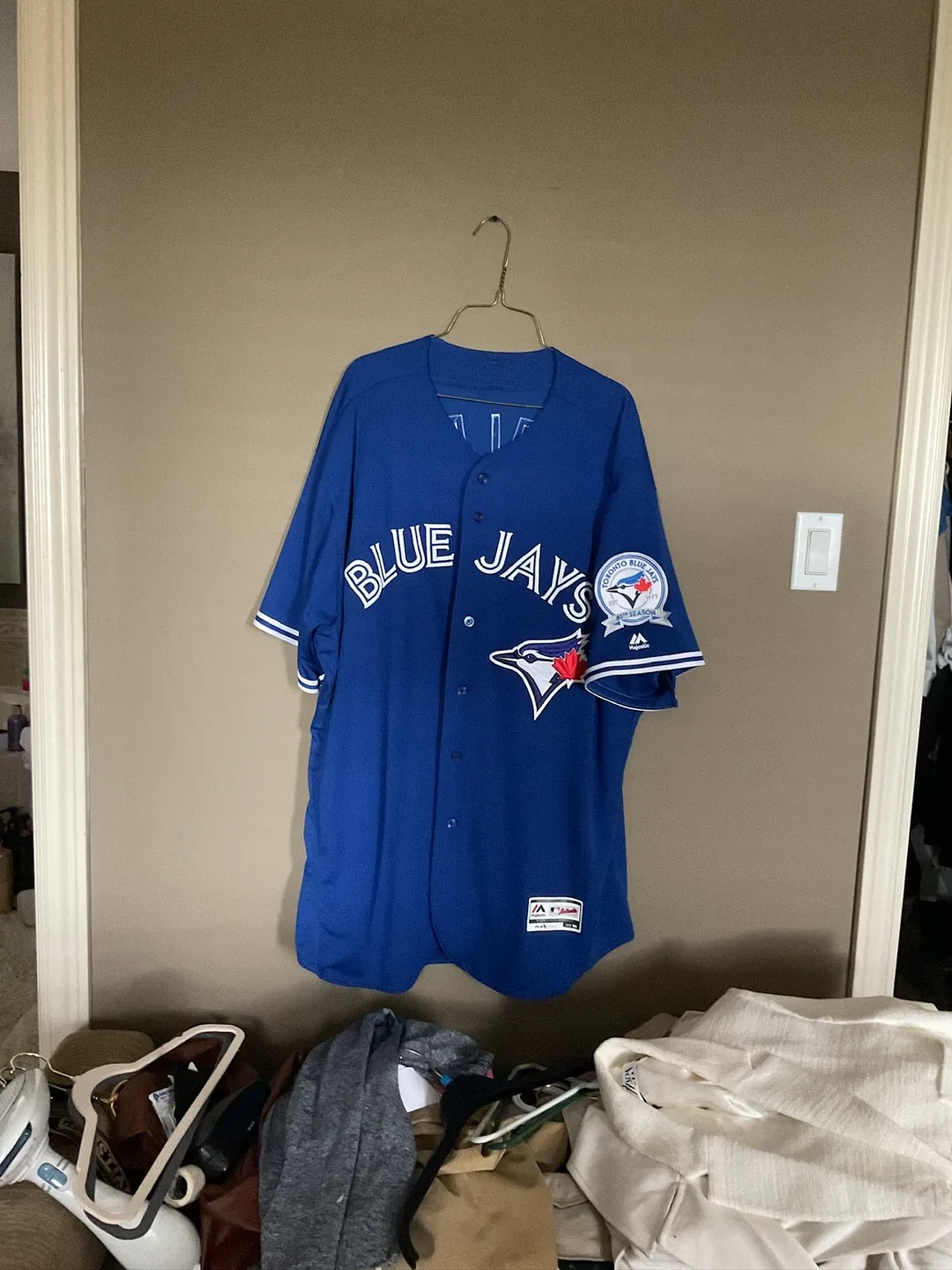 Majestic Toronto Blue Jays Donaldson Jersey - Size 56 image indicator(4)