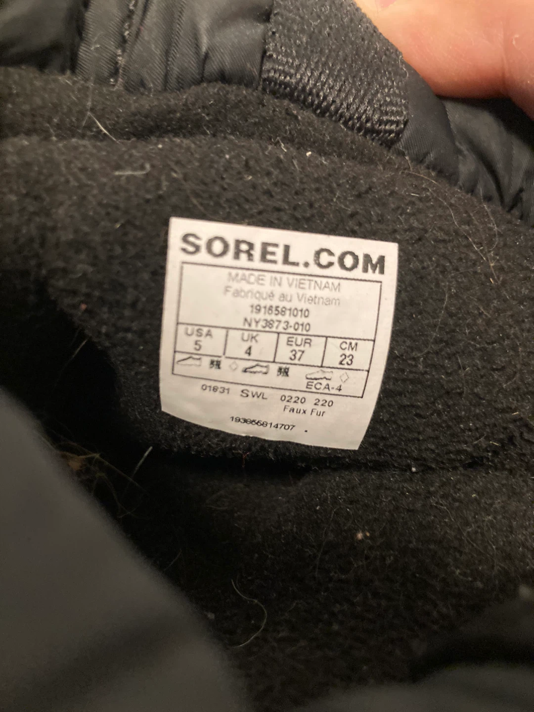 Sorel Youth Black Winter Boots Size 5 - photo 4