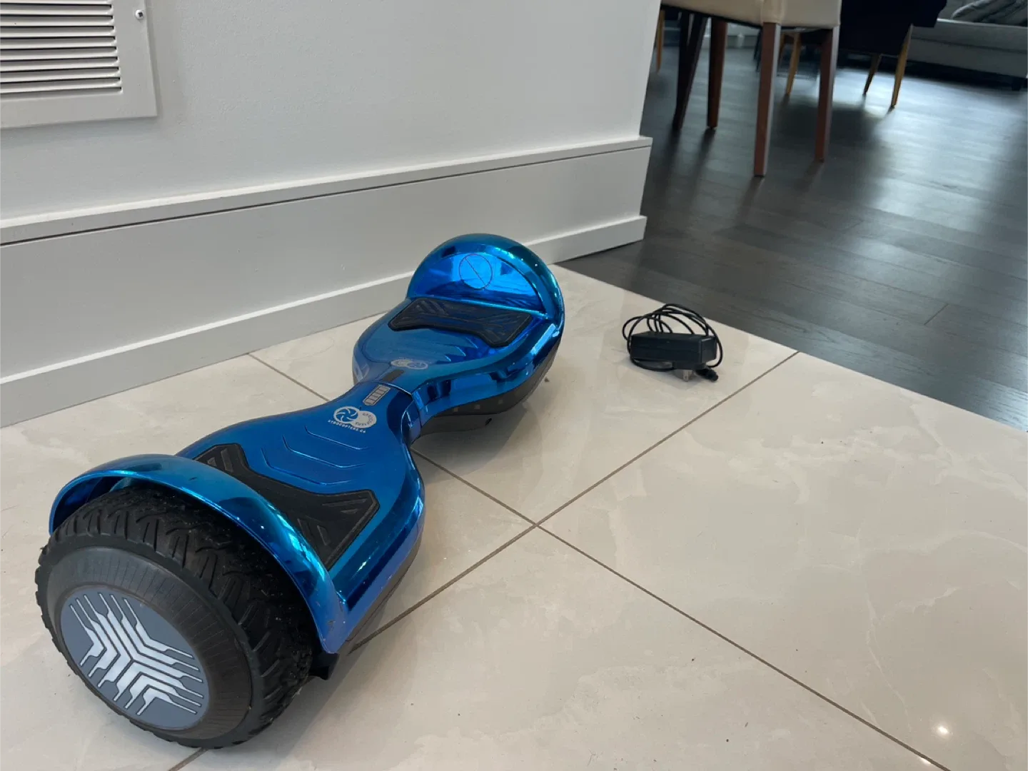 Blue Gyrocopters Hoverboard with Charger image indicator(5)