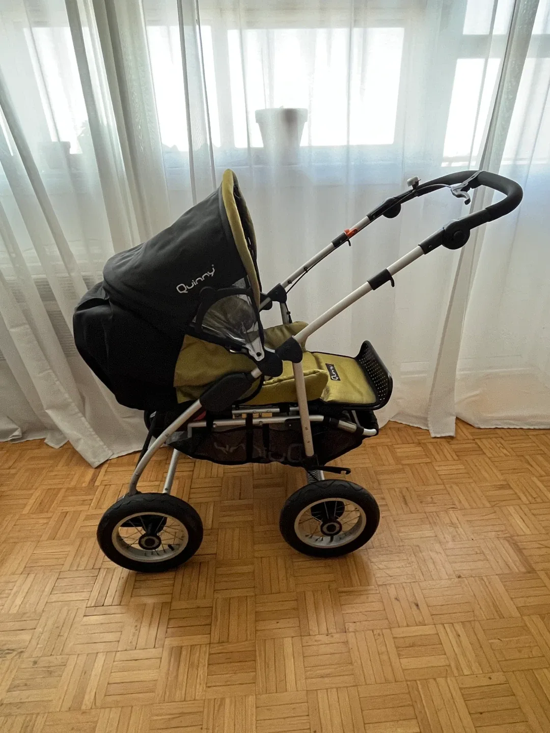 Quinny Freestyle 4XL Stroller - Olive Green & Black image indicator(4)