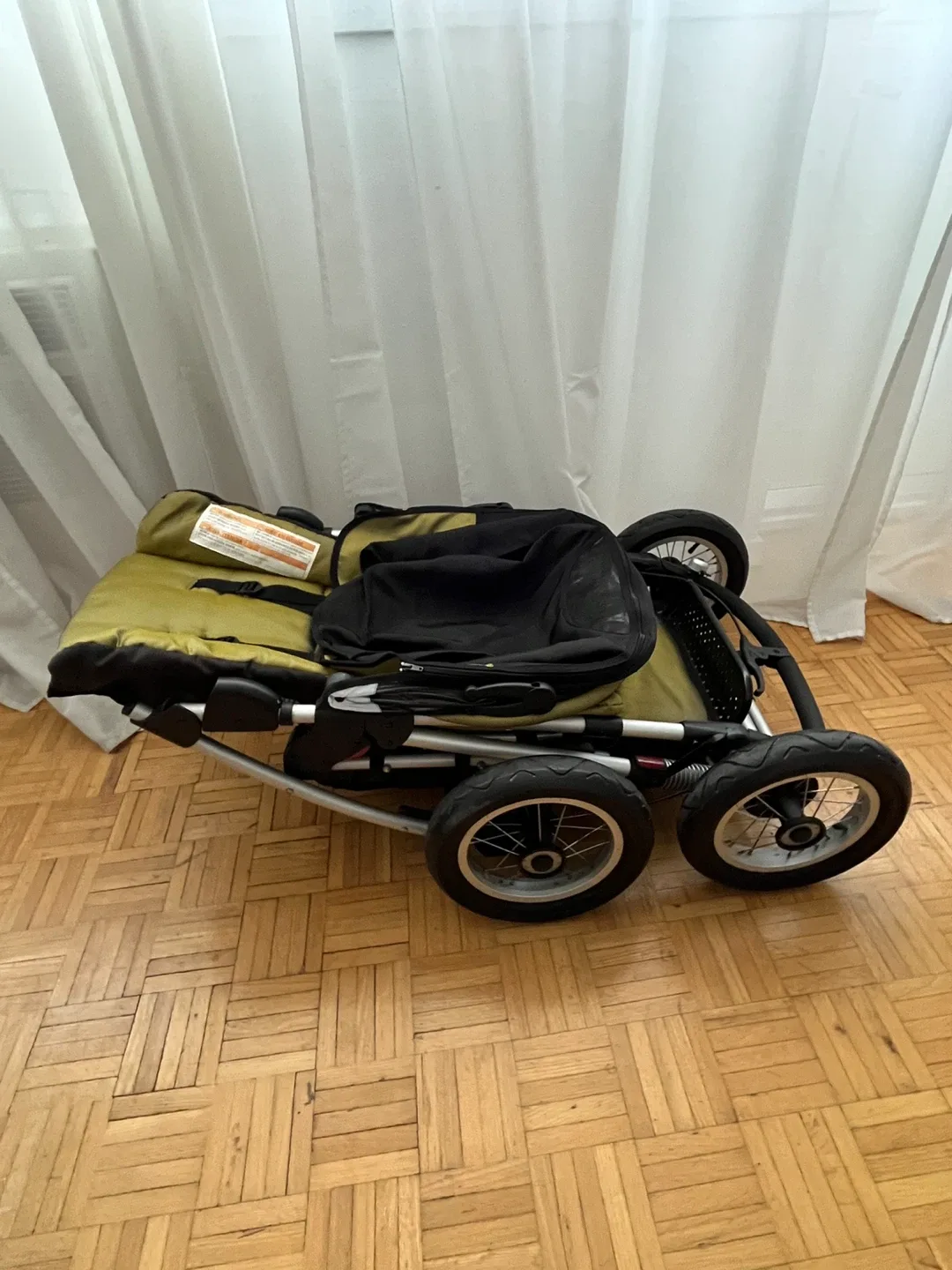 Quinny Freestyle 4XL Stroller - Olive Green & Black image indicator(6)