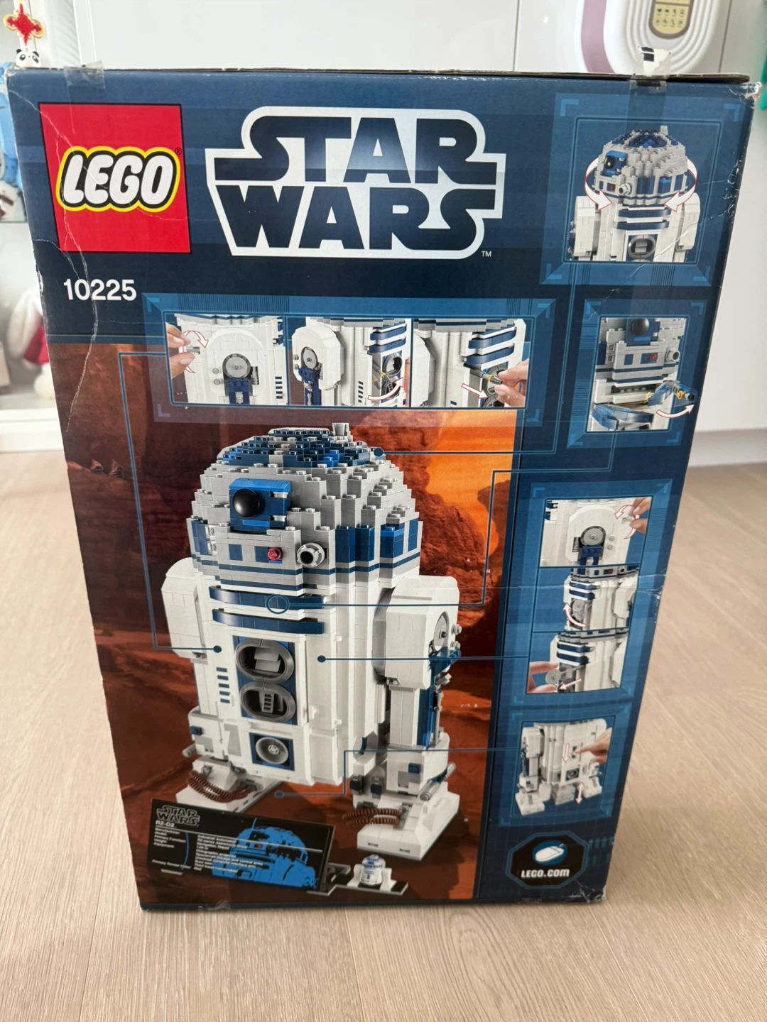 LEGO Star Wars R2-D2 (10225) - Ages 16+