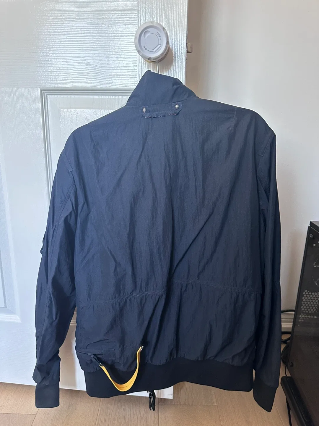 Parajumper Spring Fire, Size M image indicator(2)