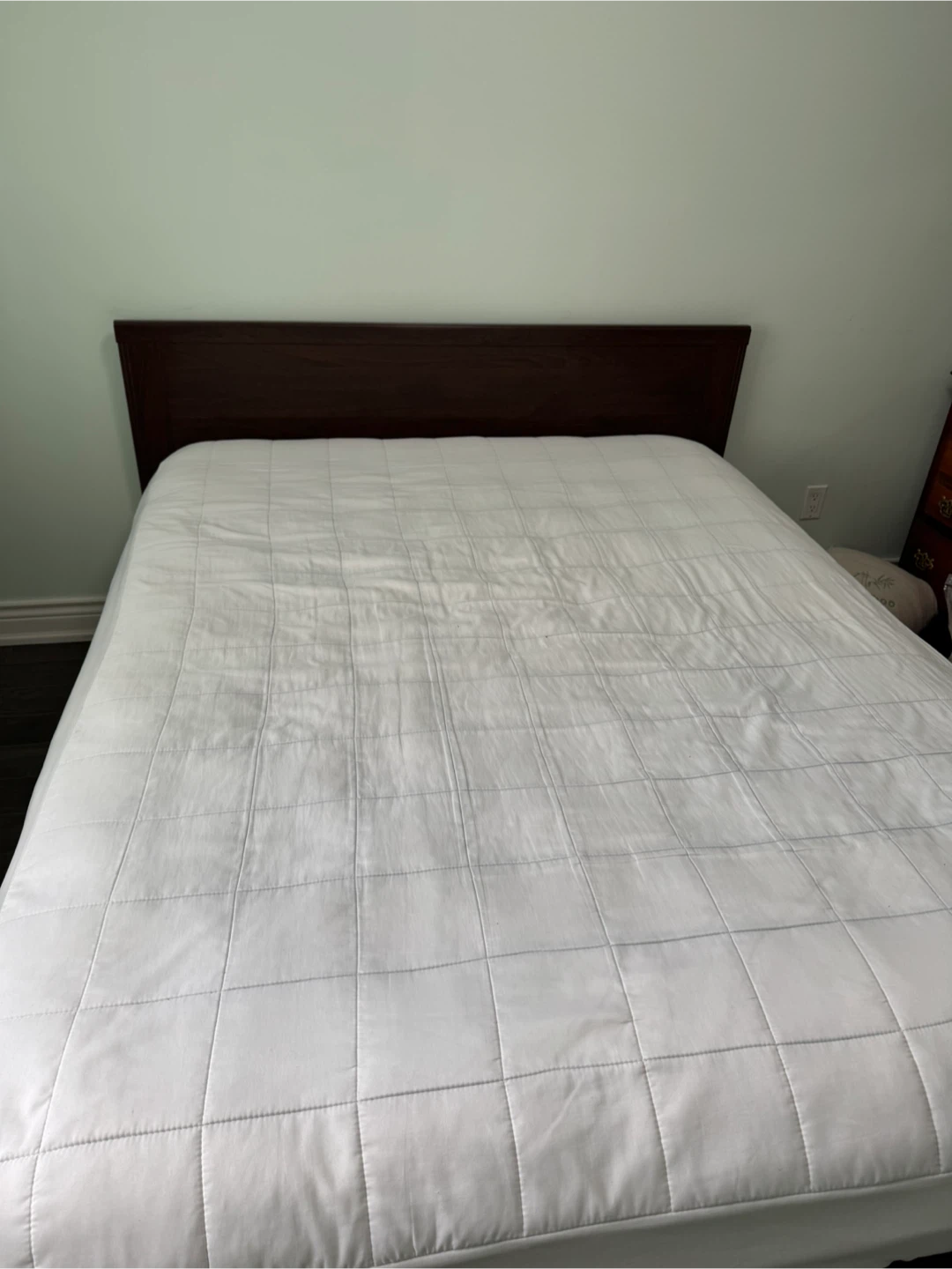 Bedroom Set - Bed and Dresser - photo 3