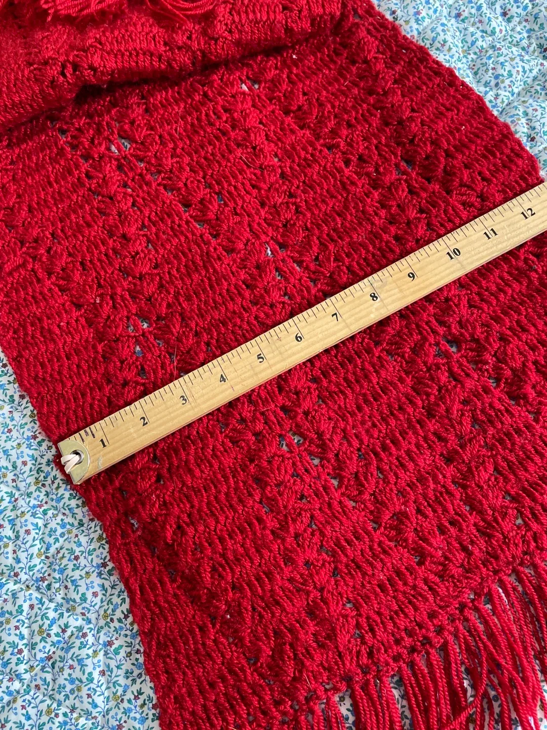 Handmade Red Crochet Scarf image indicator(3)