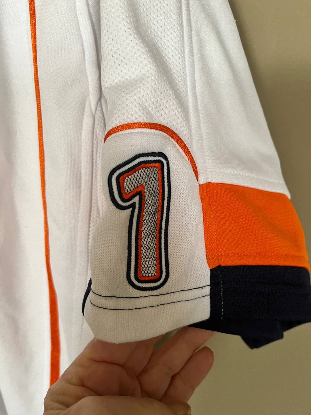 AND1 White & Orange Jacket - Size 2XL image indicator(5)