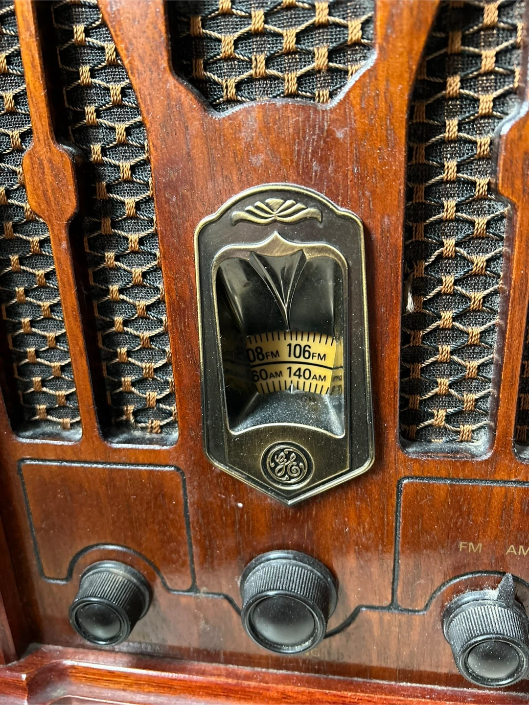 GE Spacemaker Radio - photo 5