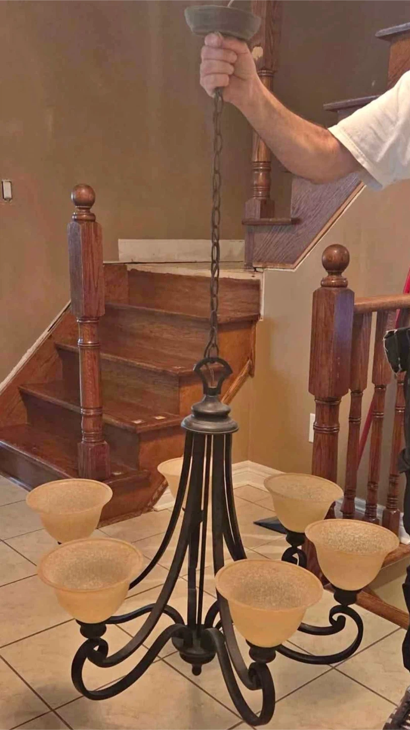 Chandelier with 5 Lights