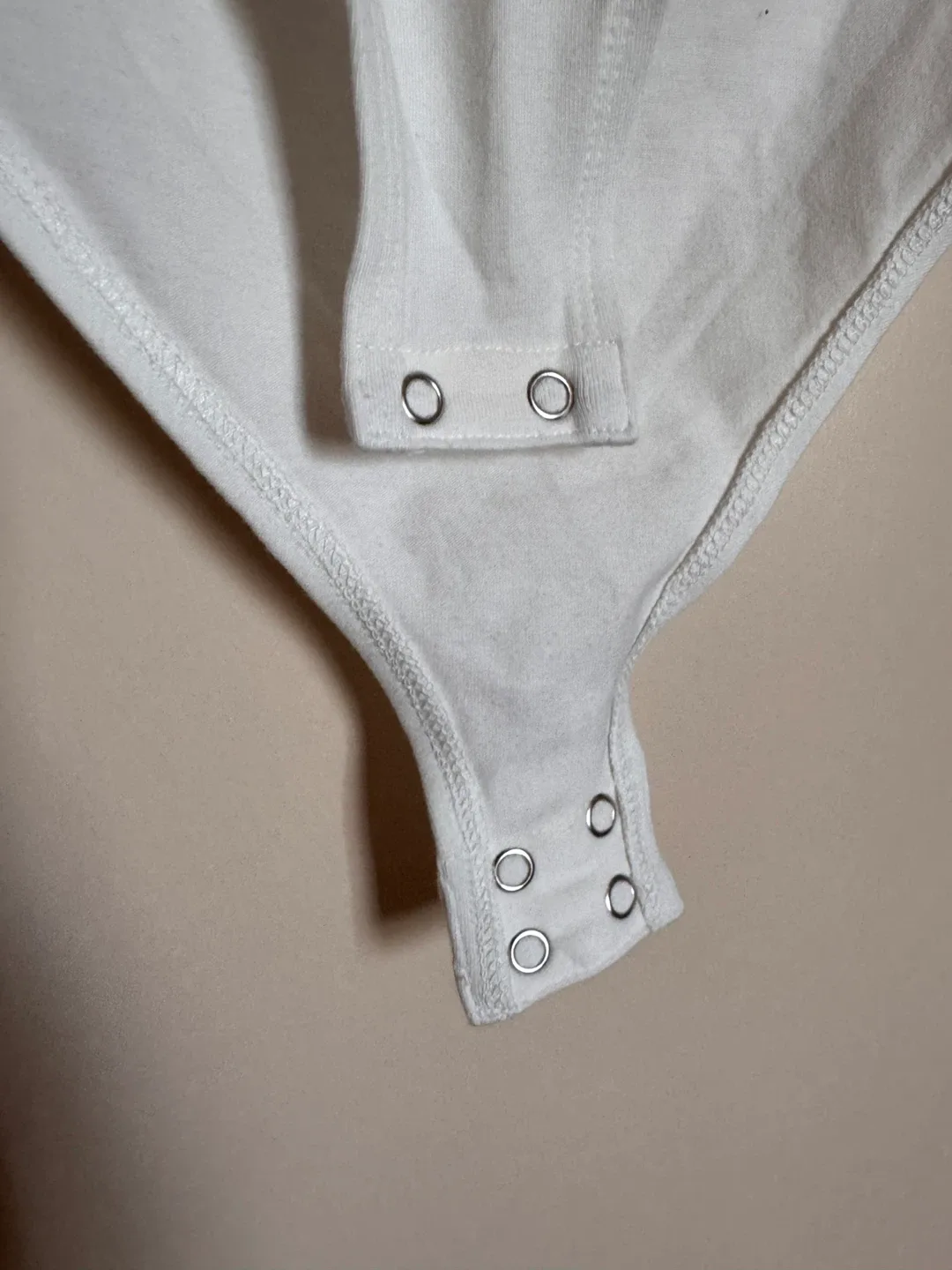 George White Bodysuit - Size M image indicator(3)