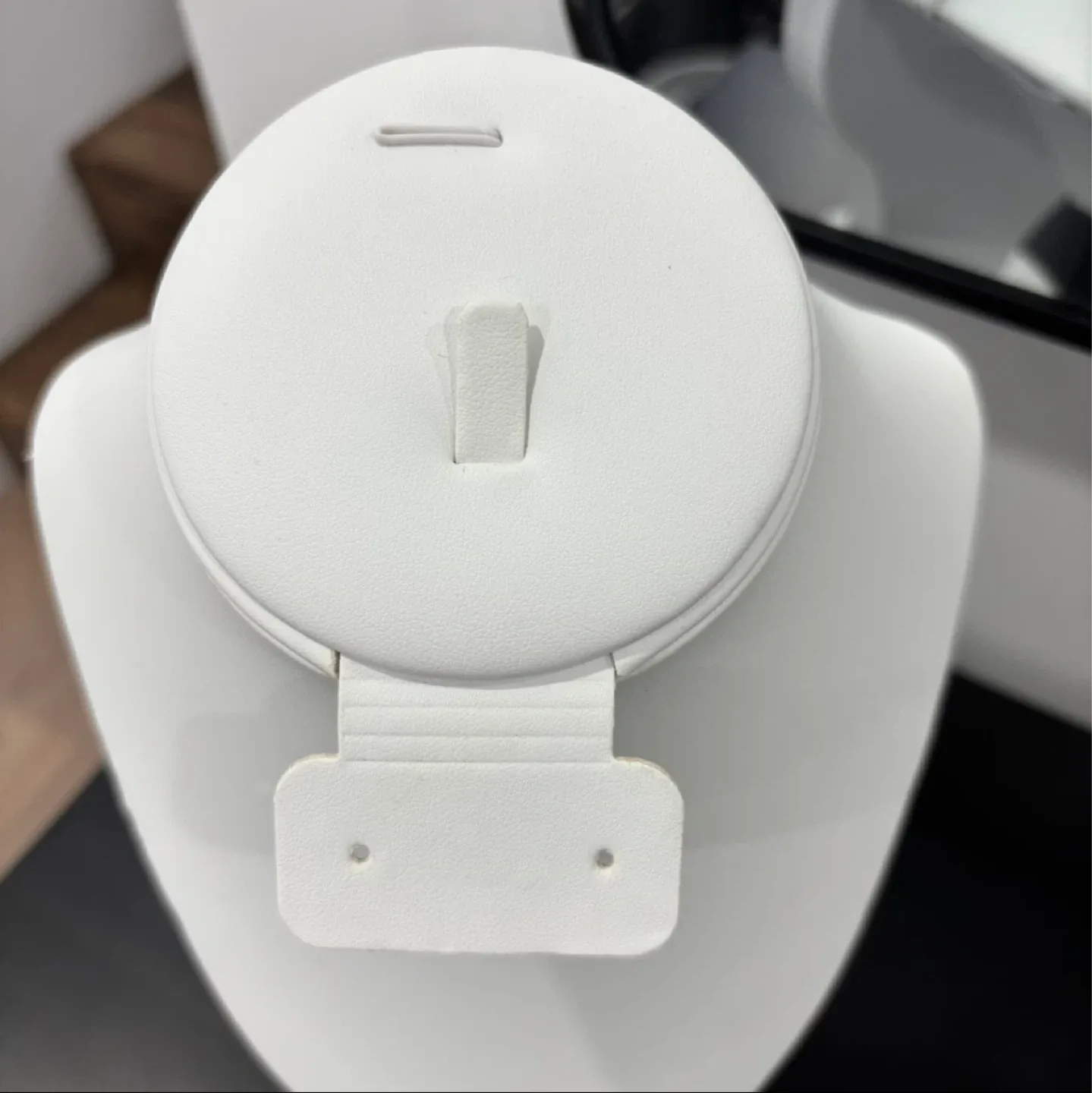 Display Bust for Jewelry image indicator(2)