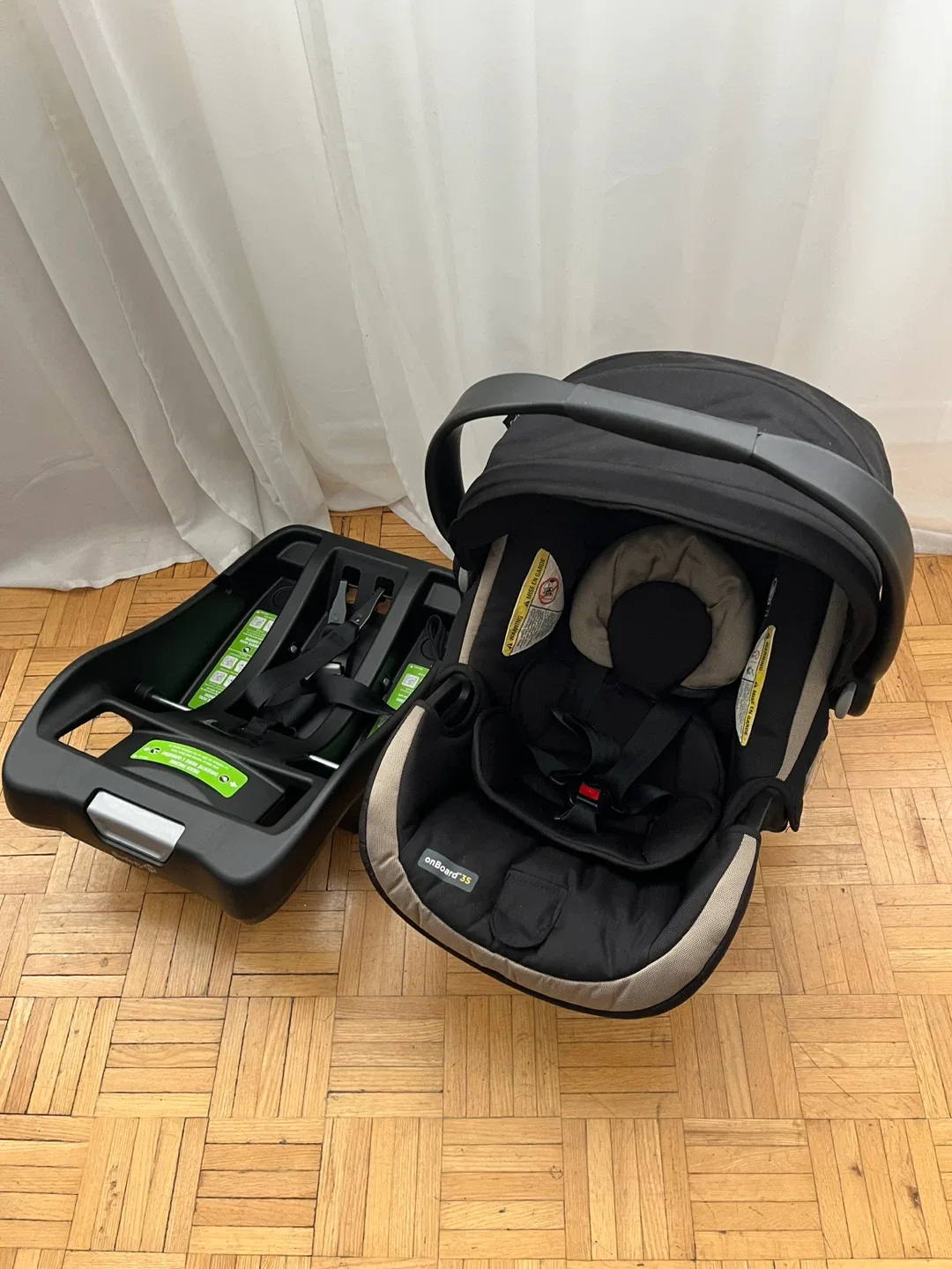 Safety 1st OnBoard 35 Infant Car Seat image indicator(6)