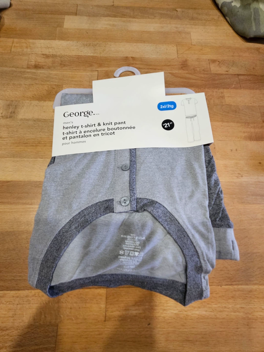 George unisex Henley T-Shirt & Knit Pant Set - photo 2