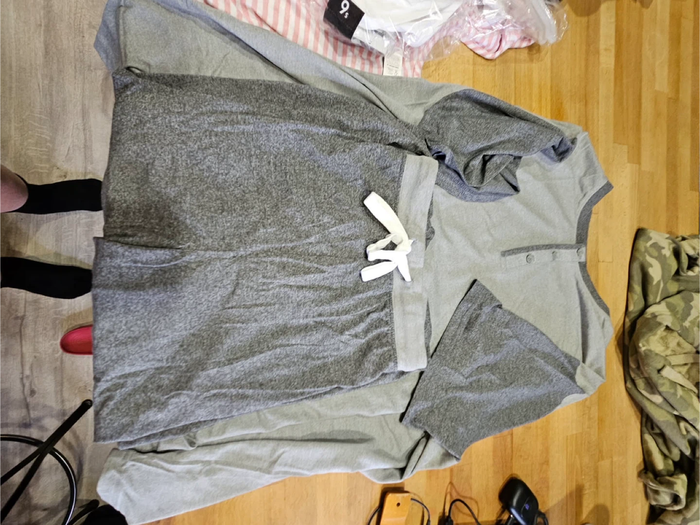 George unisex Henley T-Shirt & Knit Pant Set - photo 3