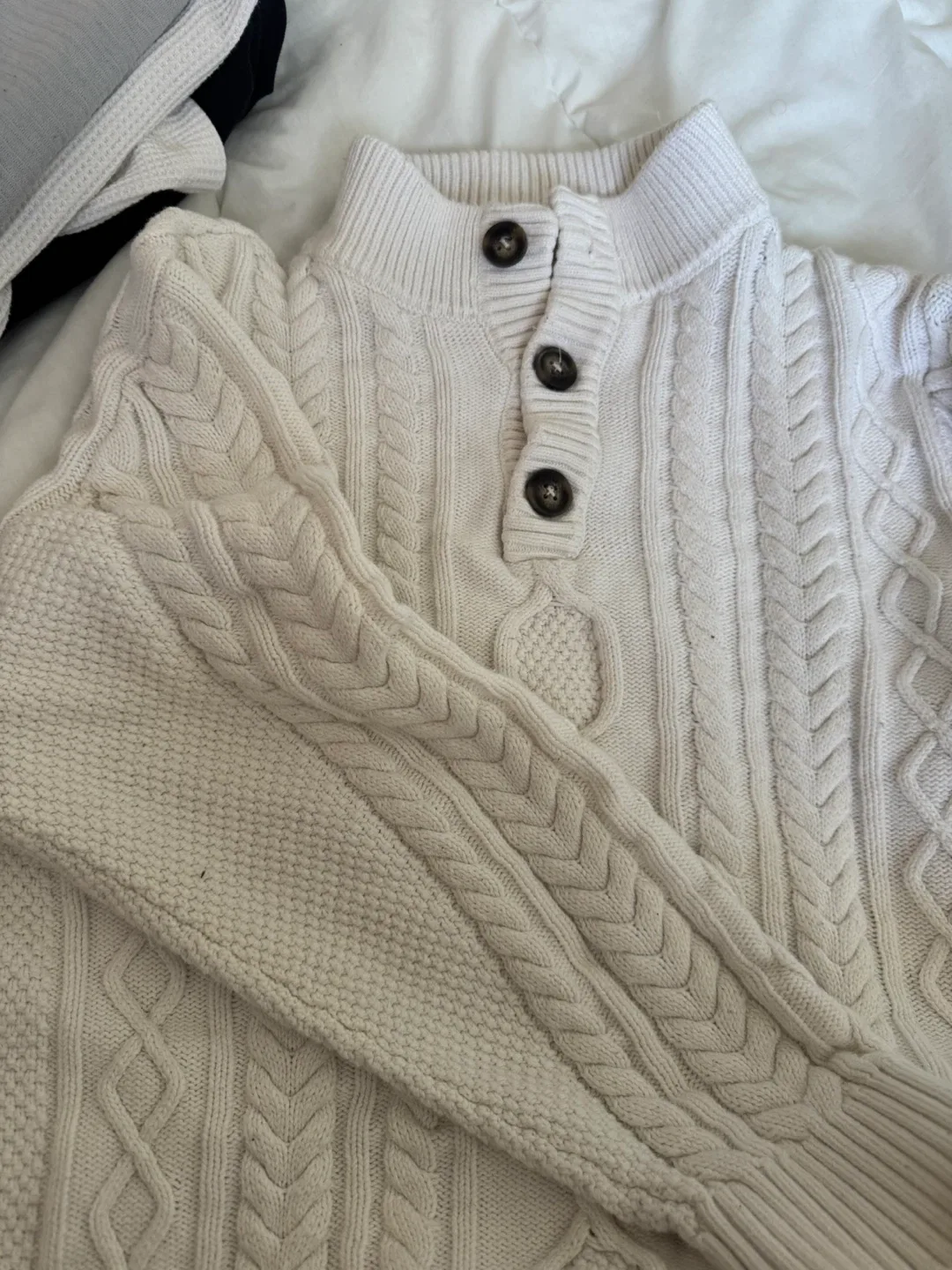 Assorted clothing items image indicator(6)