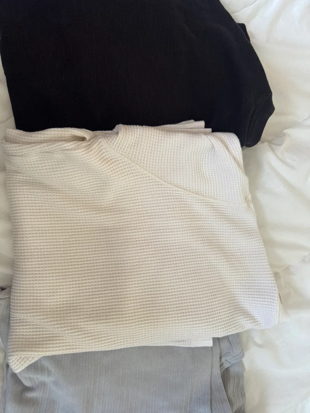 Assorted clothing items image indicator(8)