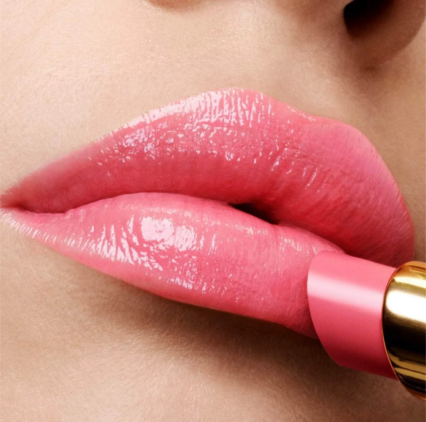Tom Ford Ultra Shine Lip Color image indicator(2)