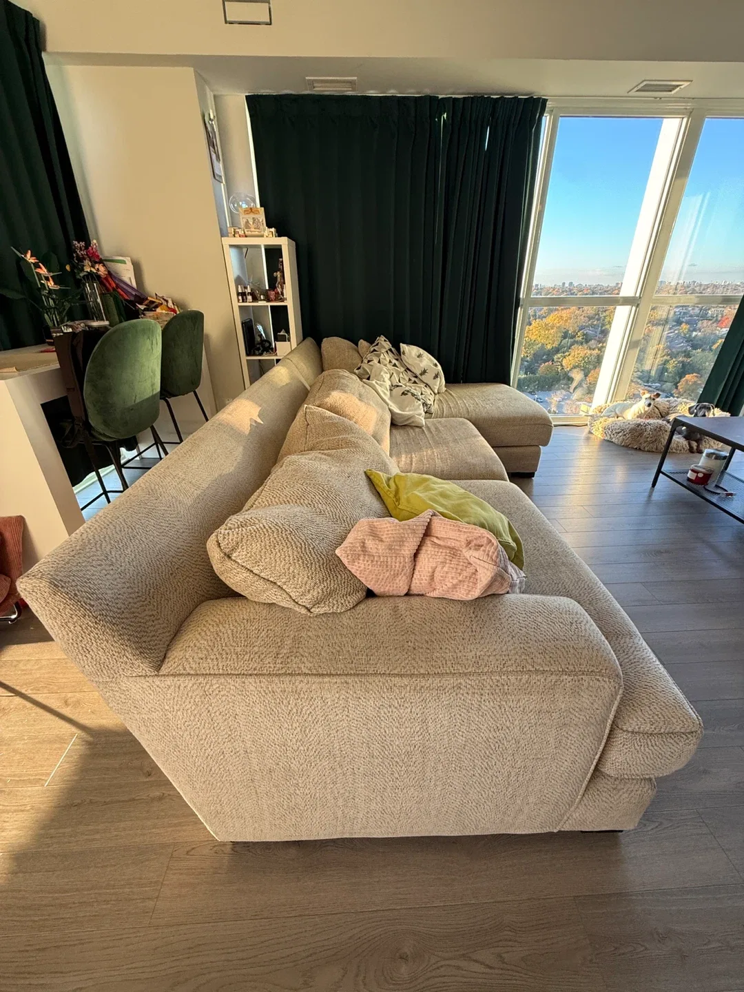 Sectional Sofa - Beige image indicator(2)