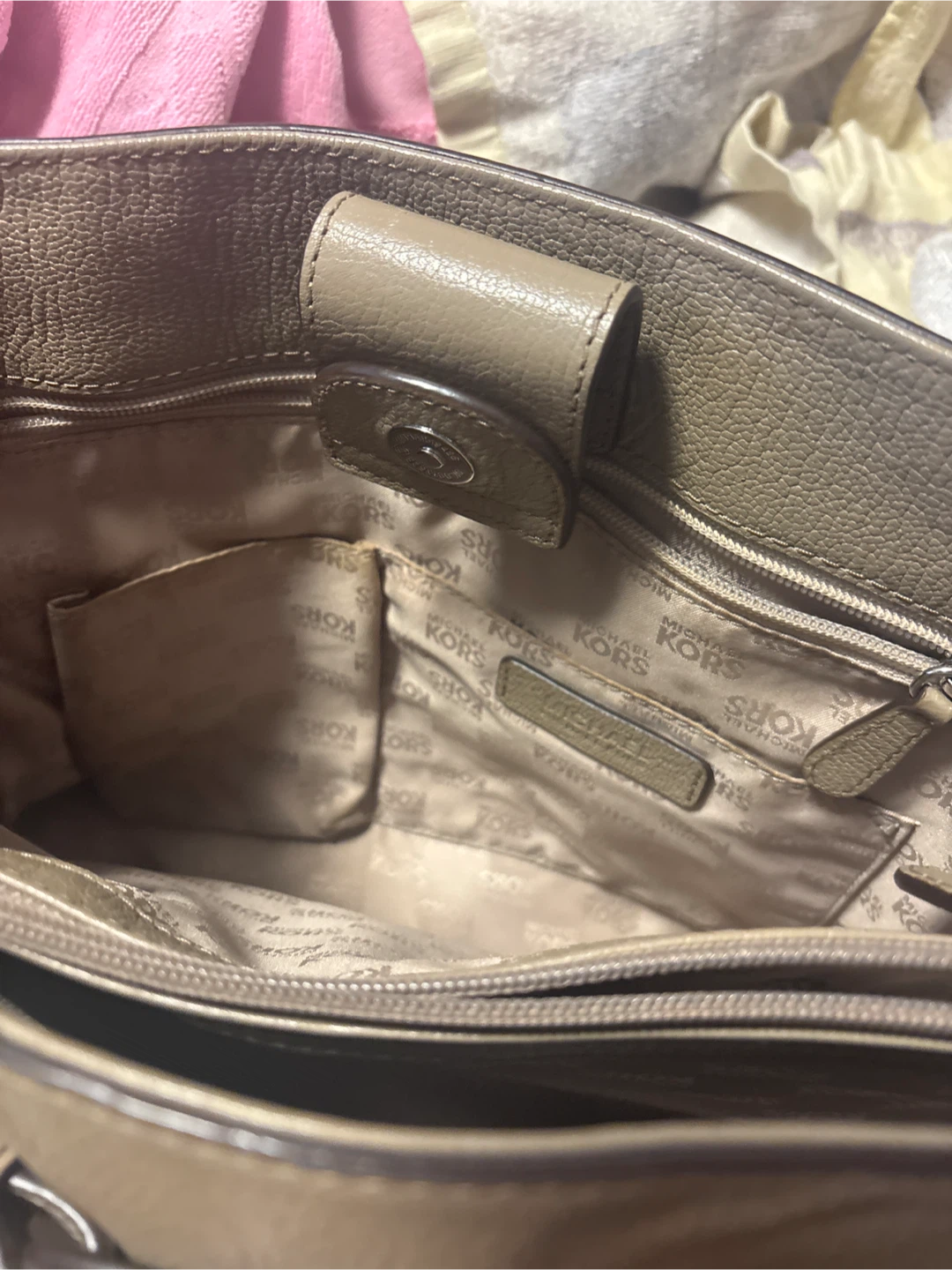 Michael Kors Satchel Bag - Taupe - photo 2