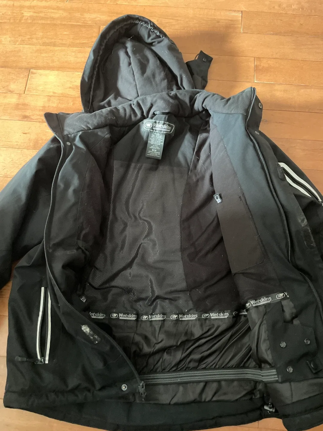 Wetskins Black Jacket Size M/M image indicator(3)