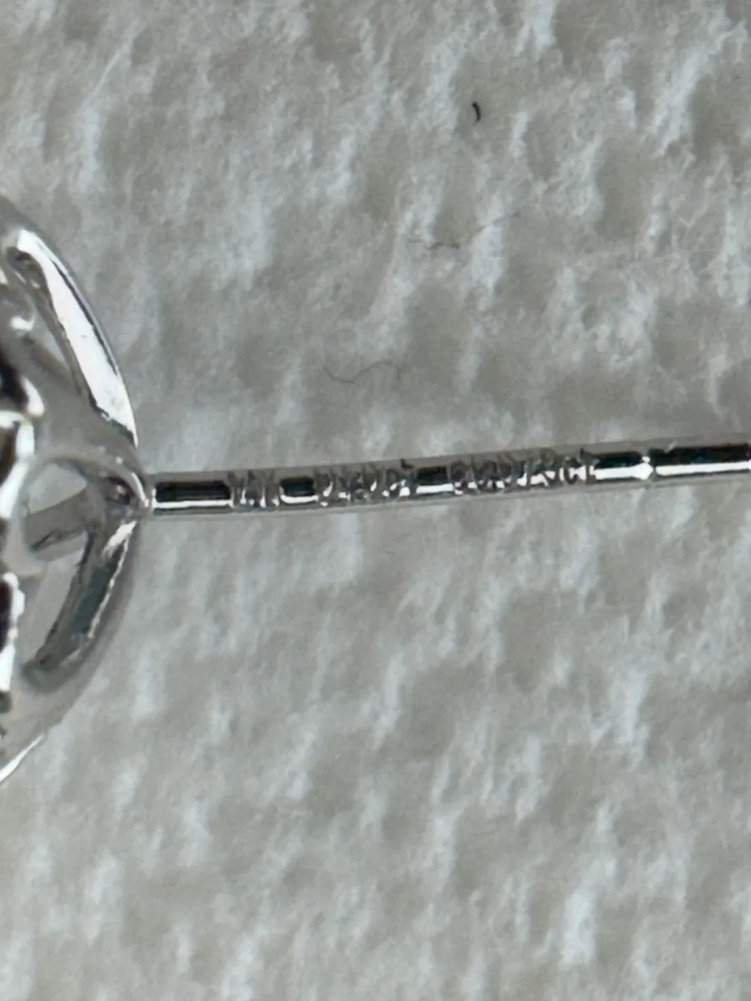 Selling new  14k 1.2g Dainty lab Diamond Earring image indicator(8)