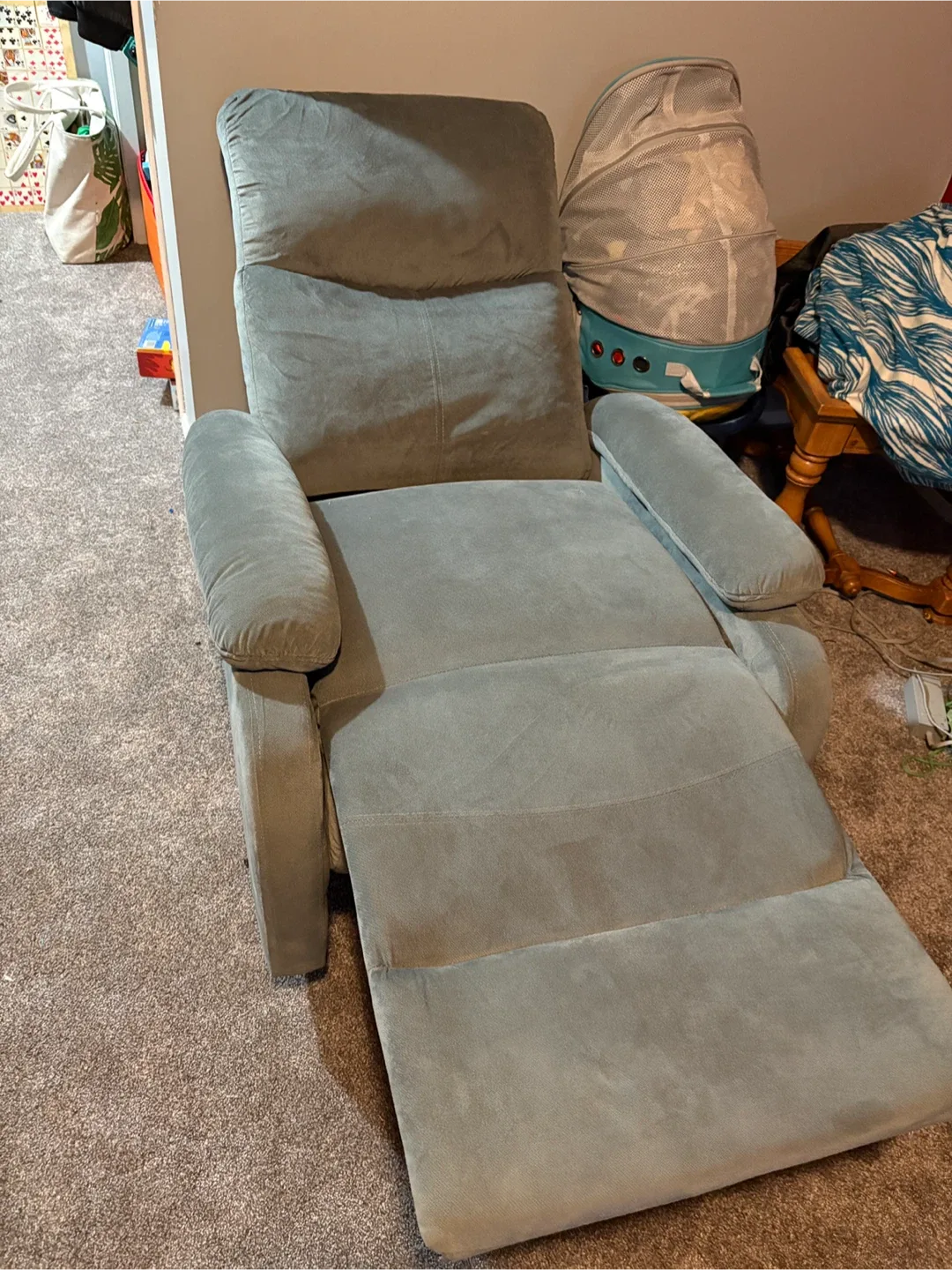 Grey Recliner Chair - Comfy & Relaxing!